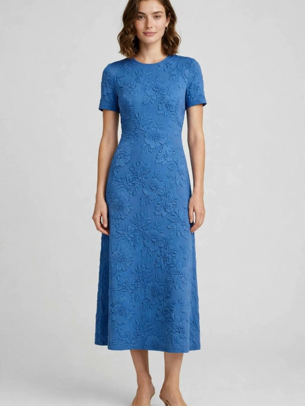 Blue Floral Jacquard Short Sleeve Midi Dress — M